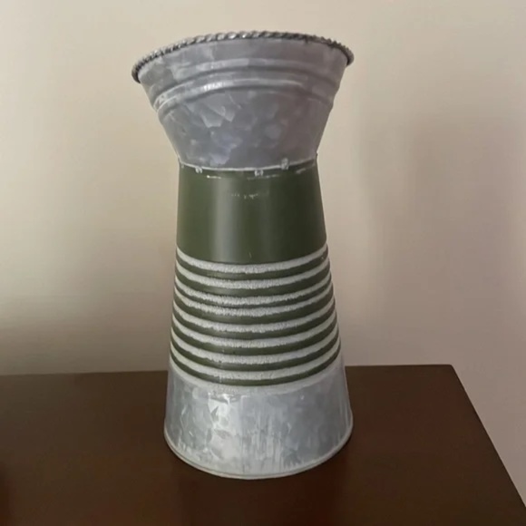 Distressed Galvanized Metal Pitcher 10 inches - Picture 2 of 6